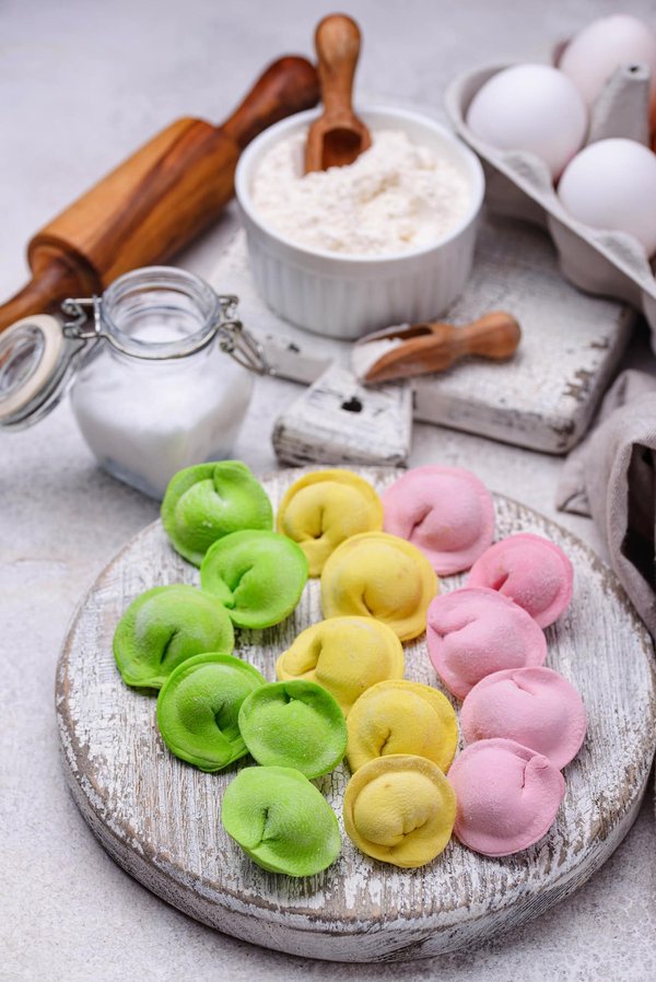 Comment installer un éclairage de piscine qui change de couleur selon vos événements?