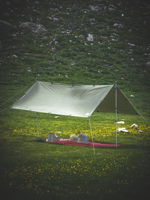 Personnalisez votre bâche sur mesure : astuces et conseils pratiques